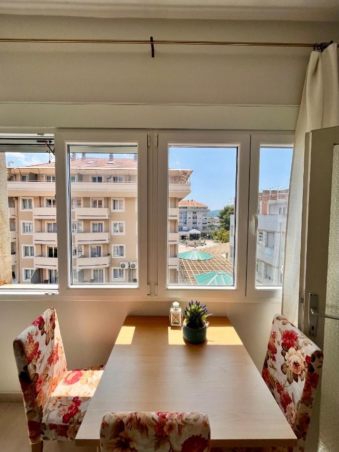 Mint Apartment Tivat Exterior foto